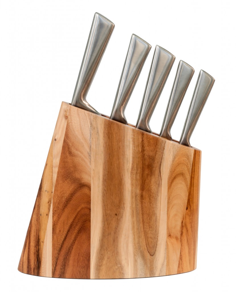 Kitchen knife set in a wooden block